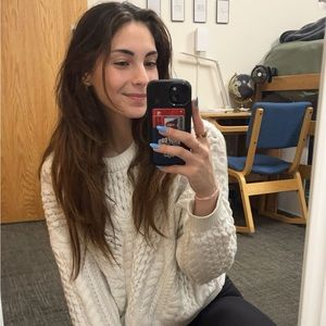 Meet your Posher, Gabrielle